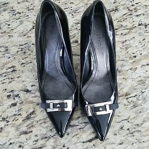 Bcbgeneration Black pumps with buckle